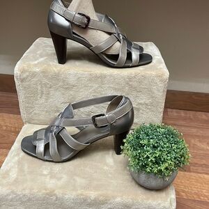 Cole Haan & Nike Air pewter heel sandals size 9.5B